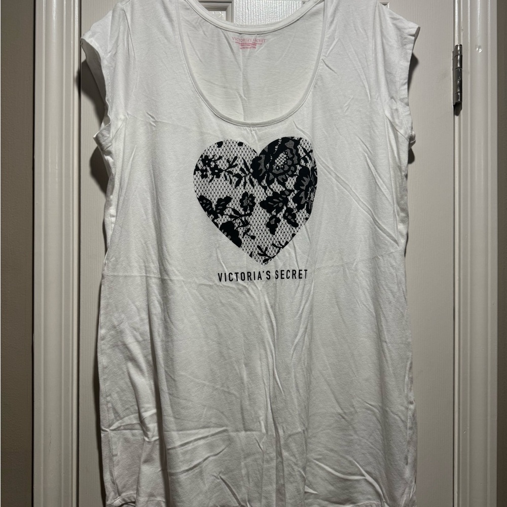 Victoria's Secret Sleep Shirt, XL